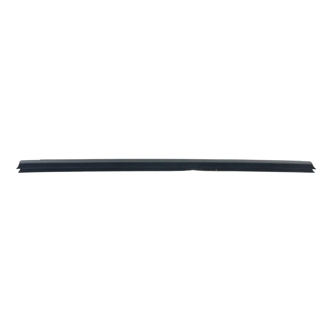 Moldura Burlete Puerta Delantera Derecha BJ32-21434-AC para Range Rover Evoque L538 con número de pieza LR027346 Range Rover Evoque L538 Moldura Burlete Puerta Delantera Derecha BJ32-21434-AC - SKU LR027346 - Número de pieza LR027346