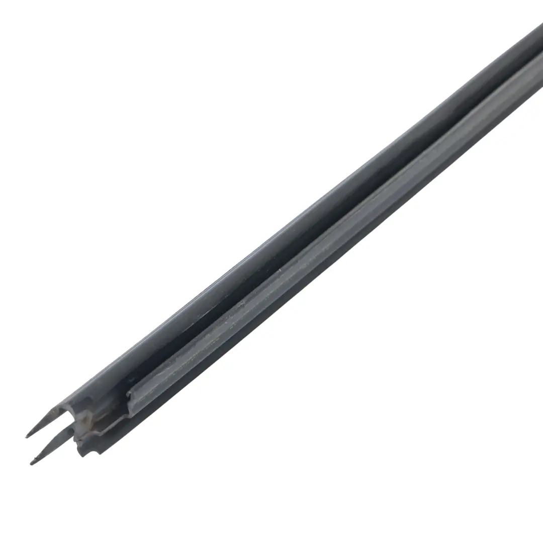 Range Rover Evoque L538 Joint Étanchéité Porte Avant Droit BJ32-21434-AC - SKU LR027346 - Numéro de pièce LR027346