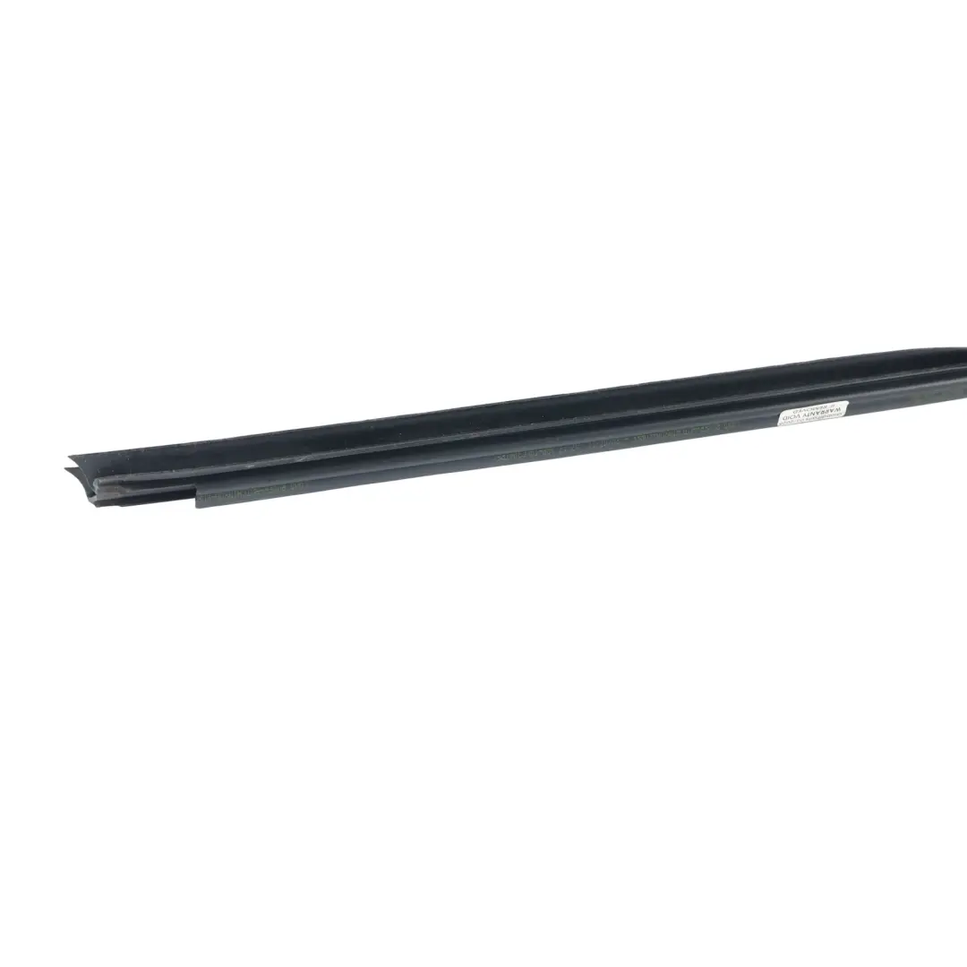 Moldura Burlete Puerta Delantera Derecha BJ32-21434-AC para Range Rover Evoque L538 con número de pieza LR027346 Range Rover Evoque L538 Moldura Burlete Puerta Delantera Derecha BJ32-21434-AC - SKU LR027346 - Número de pieza LR027346