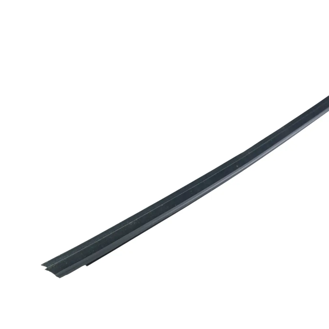 Tür Dichtung Hinten Links BJ32-25861-AC für Range Rover Evoque L538 mit Teilenummer LR027357 Range Rover Evoque L538 Tür Dichtung Hinten Links BJ32-25861-AC - SKU LR027357 - Teilenummer LR027357