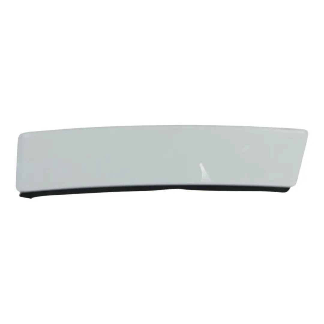Land Rover Range Rover Evoque L538 Moldura Parabrisas Derecha Blanca - SKU LR027384-FWH - Número de pieza LR027384