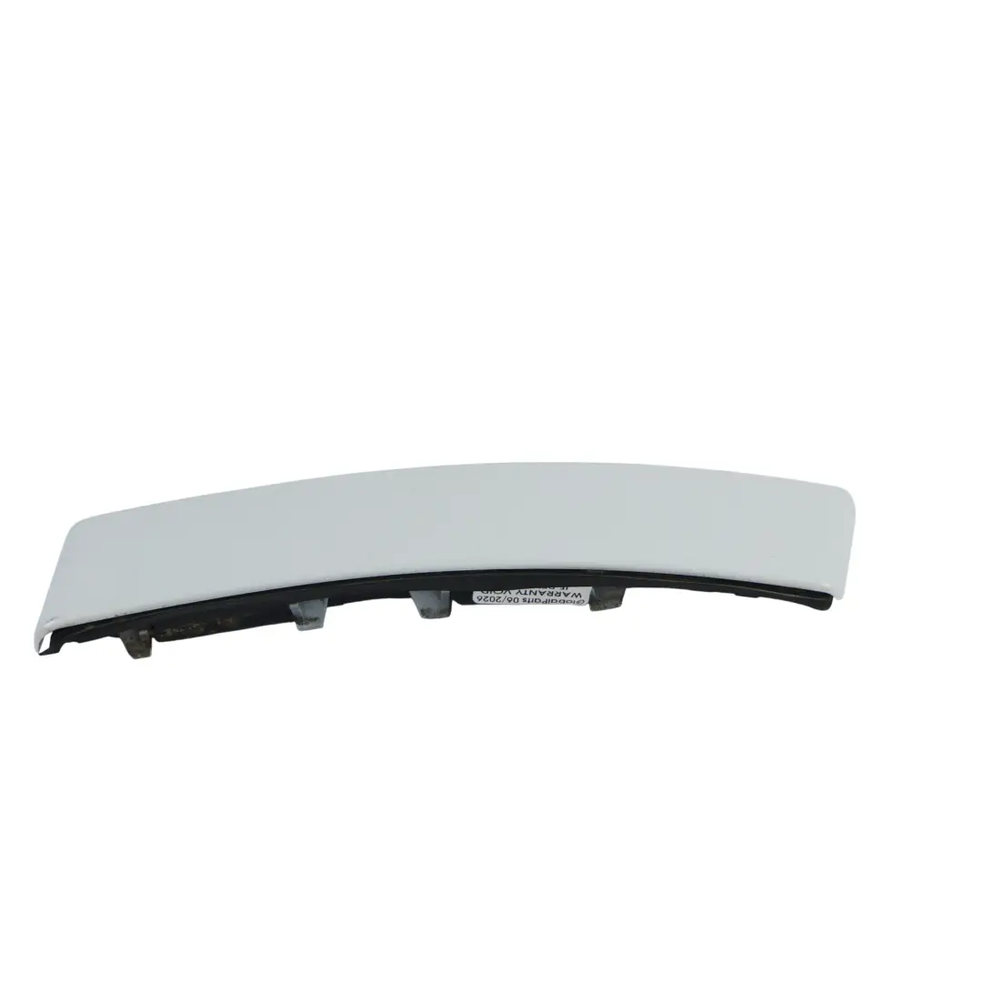 Land Rover Range Rover Evoque L538 Moldura Parabrisas Derecha Blanca - SKU LR027384-FWH - Número de pieza LR027384