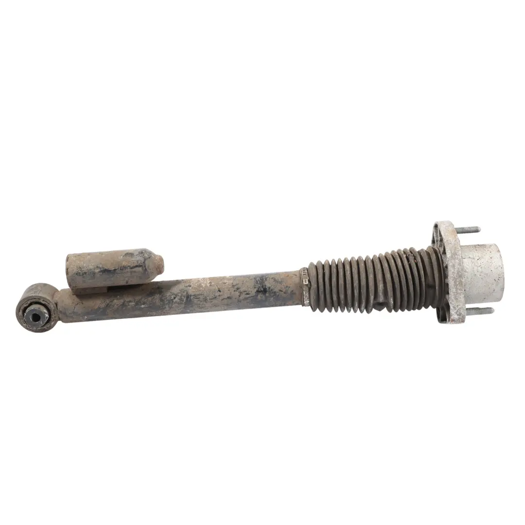 Range Rover L405 Amortyzator Tylny Prawy CPLA-18W002-CE - SKU LR034266-1 - Numer Części LR034266