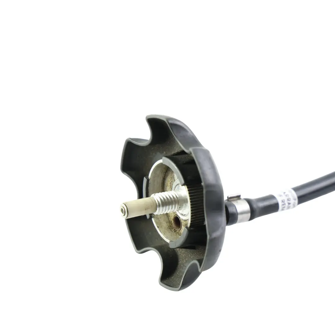 Tappo Tubo Scarico Filtro Carburante 4.4 Diesel per Land Rover L405 con numero di parte LR040126 Land Rover L405 Tappo Tubo Scarico Filtro Carburante 4.4 Diesel - SKU LR040126 - Numero di parte LR040126