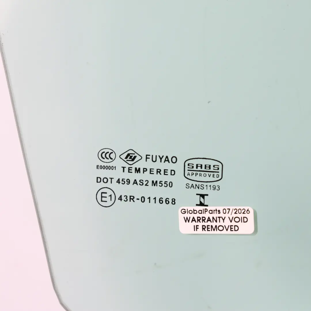 Land Rover Discovery 4 L319 Door Glass Front Right O/S AS2 - SKU LR040916-1 - Part number LR040916