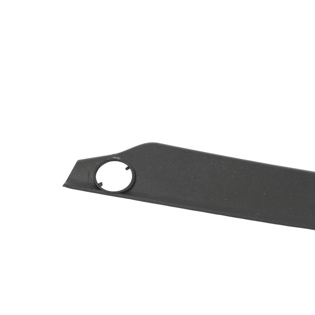 Front Door Window Panel Trim Cover Left N/S DK62-20921-AB to Land Rover Sport L494 with Part number LR043841 Land Rover Sport L494 Front Door Window Panel Trim Cover Left N/S DK62-20921-AB - SKU LR043841 - Part number LR043841