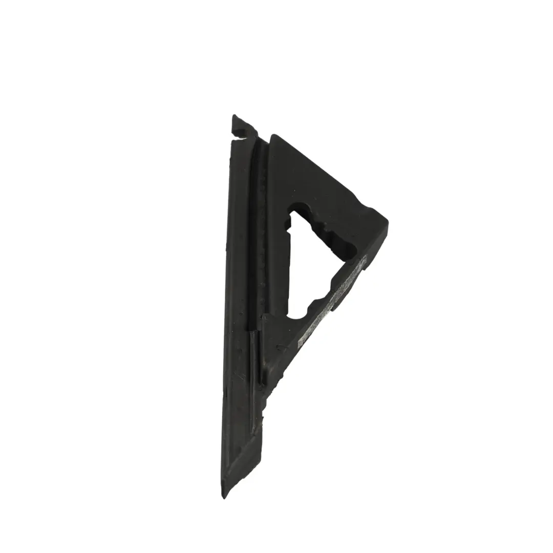 Uszczelka Lusterka Wygłuszenie Lewa DK62-201A35-AB do Range Rover Sport L494 o numerze LR045164 Range Rover Sport L494 Uszczelka Lusterka Wygłuszenie Lewa DK62-201A35-AB - SKU LR045164 - Numer Części LR045164