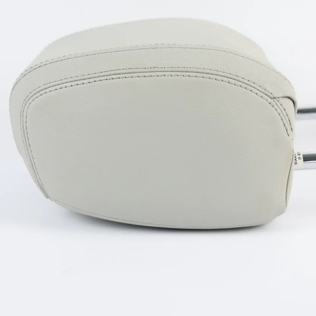 Kopfstütze Vordersitz Links Rechts Leder Cirrus für Range Rover Evoque L538 mit Teilenummer LR058665 Range Rover Evoque L538 Kopfstütze Vordersitz Links Rechts Leder Cirrus - SKU LR058665 - Teilenummer LR058665