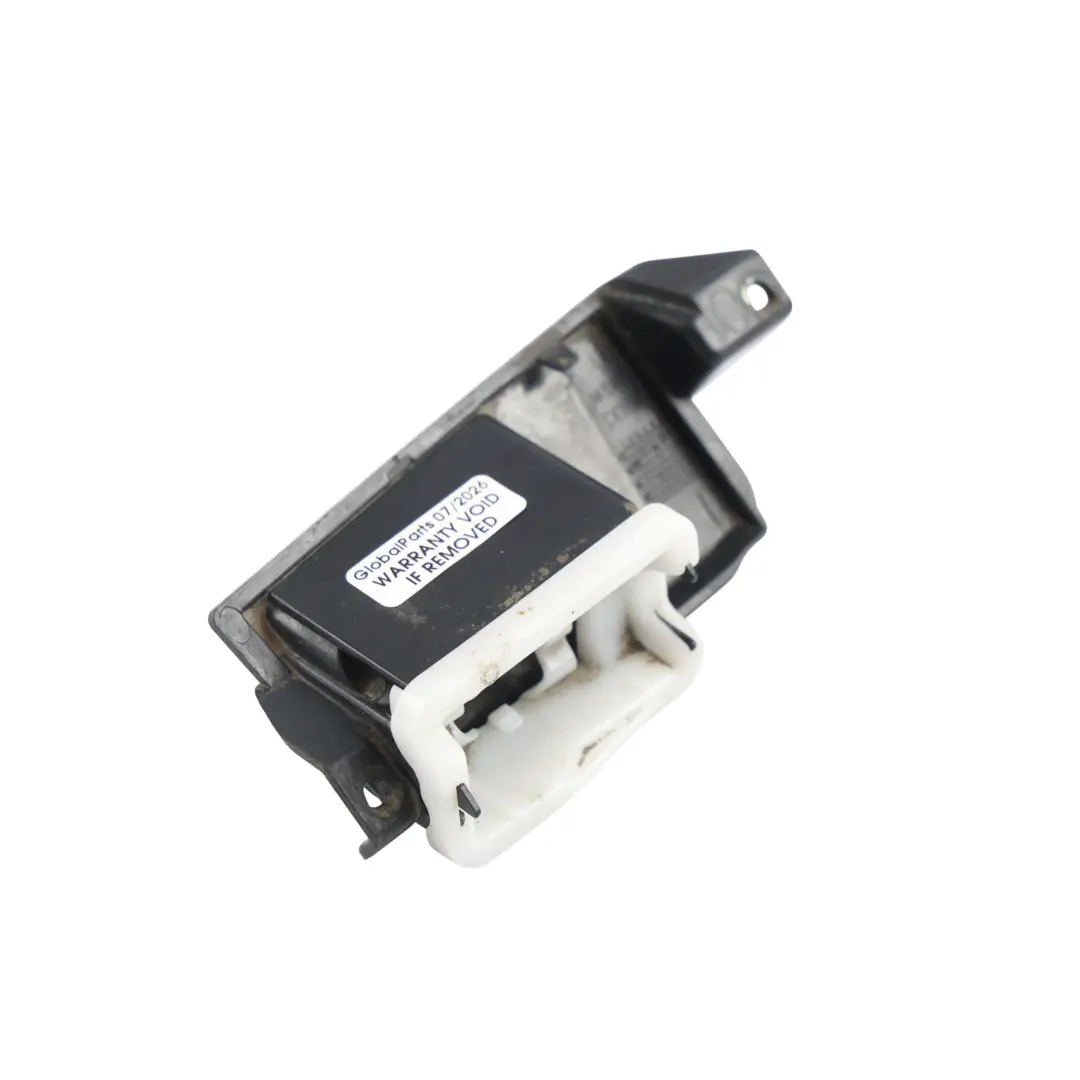Support Panneau Caméra Hayon Arrière pour Range Rover Evoque L538 à propos du numéro de pièce LR069740 Range Rover Evoque L538 Support Panneau Caméra Hayon Arrière - SKU LR069740 - Numéro de pièce LR069740