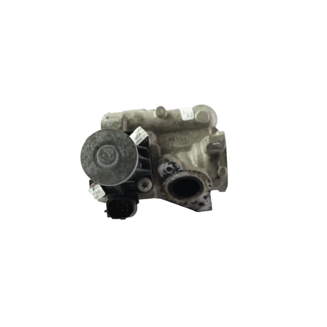 Land Rover Discovery Sport L550 Valvola Refrigeratore EGR 2.0 - SKU LR073729-1 - Numero di parte LR073729