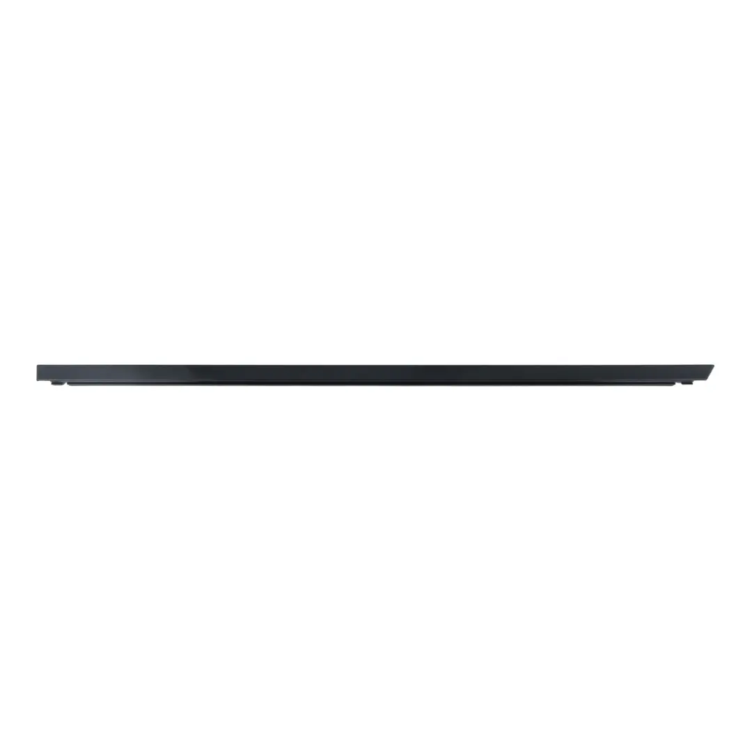 Baguette Porte Arrière Droit pour Land Rover Range Rover Velar L560 à propos du numéro de pièce J8A2-255A60-AD Land Rover Range Rover Velar L560 Baguette Porte Arrière Droit - SKU LR092730 - Numéro de pièce J8A2-255A60-AD