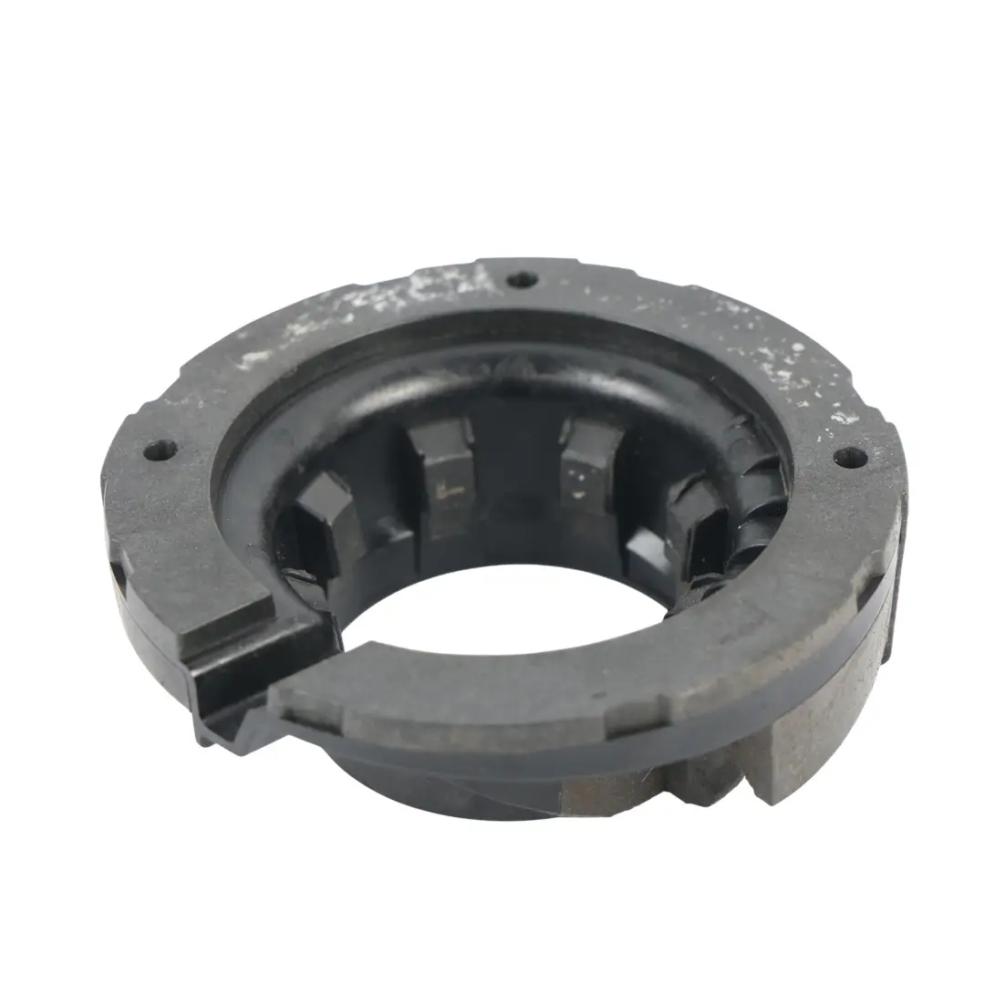 Isolatore Molla Posteriore Inferiore per Land Rover Range Rover Velar L560 con numero di parte LR095426 Land Rover Range Rover Velar L560 Isolatore Molla Posteriore Inferiore - SKU LR095426 - Numero di parte LR095426