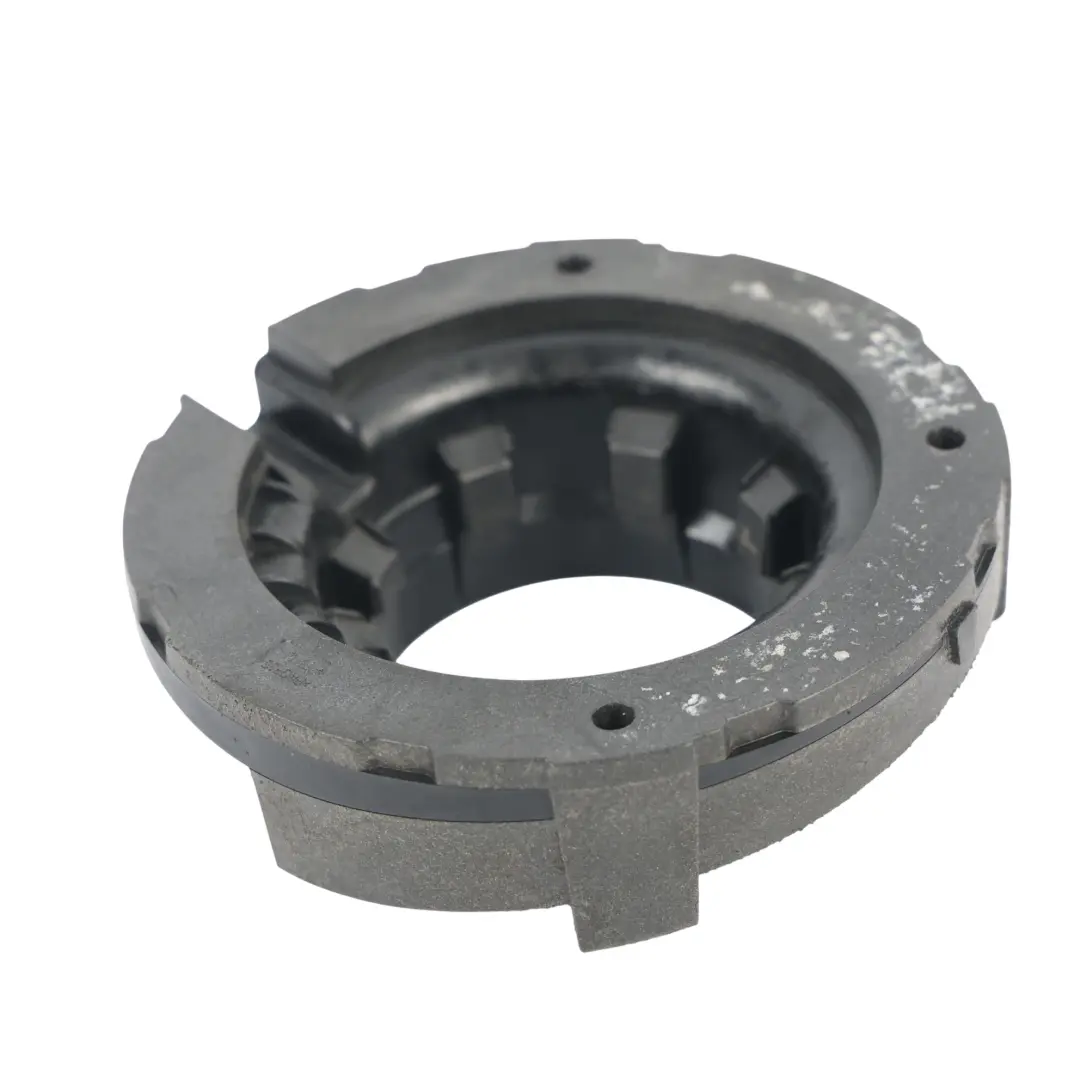 Podkładka Sprężyny Tylna Guma do Land Rover Range Rover Velar L560 o numerze LR095426 Land Rover Range Rover Velar L560 Podkładka Sprężyny Tylna Guma - SKU LR095426 - Numer Części LR095426