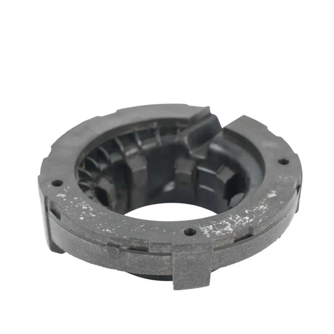Land Rover Range Rover Velar L560 Aislante Muelle Trasero Inferior - SKU LR095426 - Número de pieza LR095426
