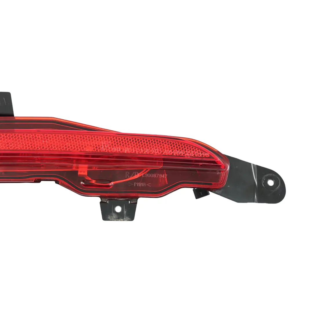 Land Rover Range Rover Velar L560 Feu Antibrouillard Arrière Droit - SKU LR108351 - Numéro de pièce LR108351