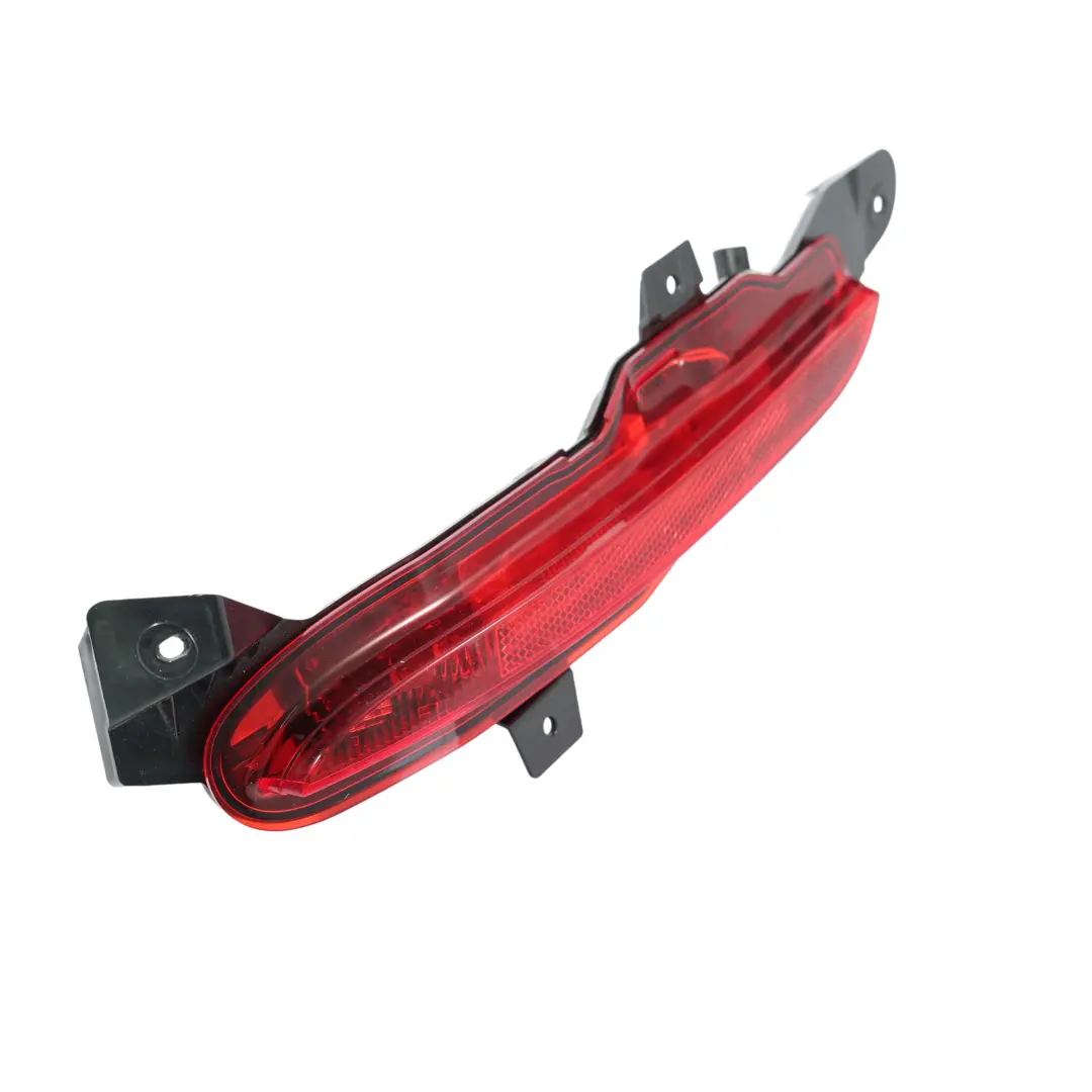 Feu Antibrouillard Arrière Gauche pour Land Rover Range Rover Velar L560 à propos du numéro de pièce LR108352 Land Rover Range Rover Velar L560 Feu Antibrouillard Arrière Gauche - SKU LR108352 - Numéro de pièce LR108352