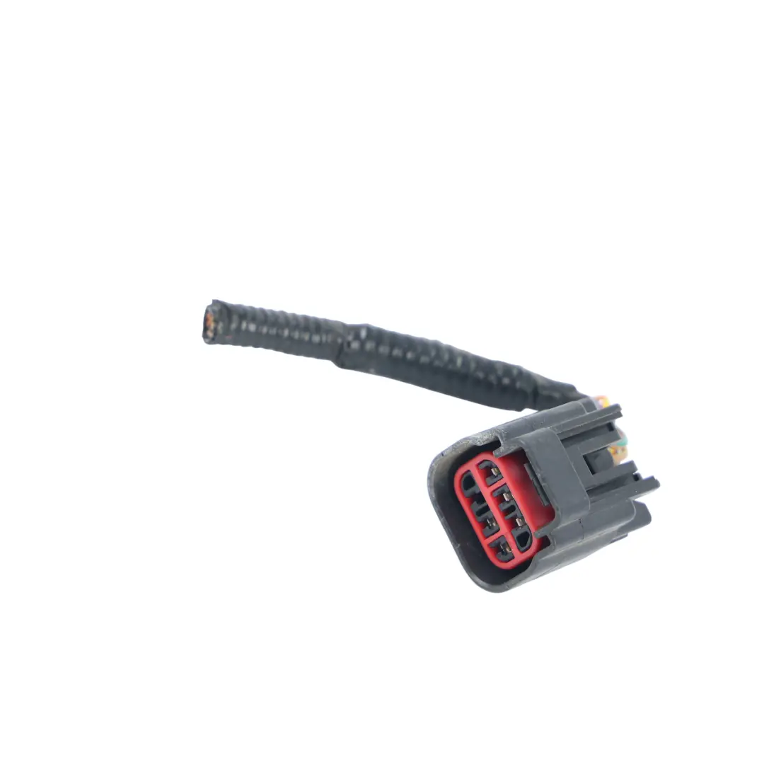 Cable Enchufe Luz Trasera Derecho J8A2-13404-AG para Range Rover Velar L560 con número de pieza LR111106 Range Rover Velar L560 Cable Enchufe Luz Trasera Derecho J8A2-13404-AG - SKU LR111106-2 - Número de pieza LR111106