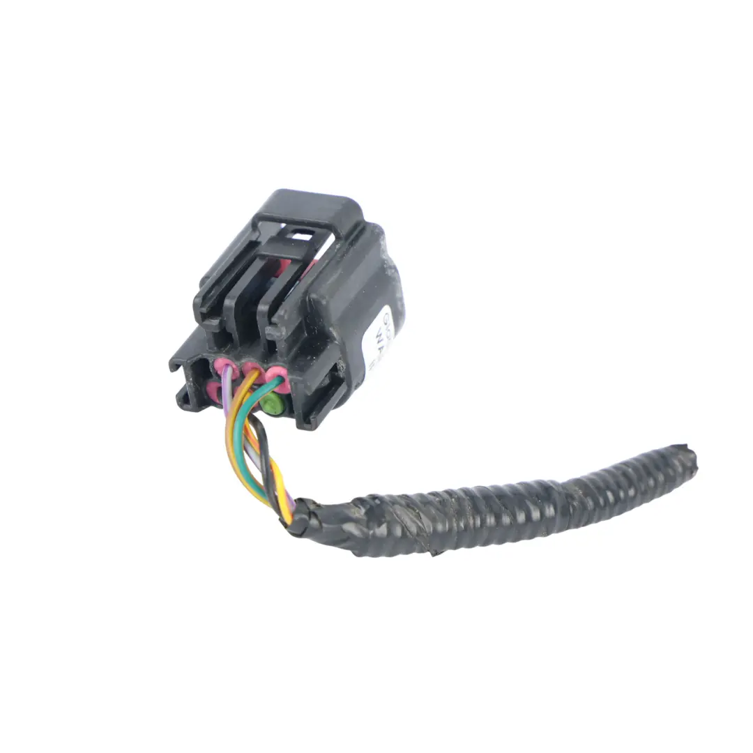 Range Rover Velar L560 Rear Tail Light Lamp Cable Plug Right O/S J8A2-13404-AG - SKU LR111106-2 - Part number LR111106