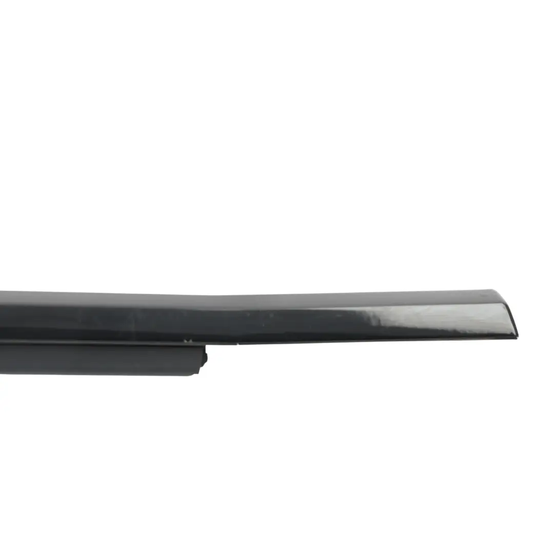 Range Rover Velar L560 Door Window Weatherstrip Strip Rear Left N/S LR111475 - SKU LR111474 - Part number LR111474