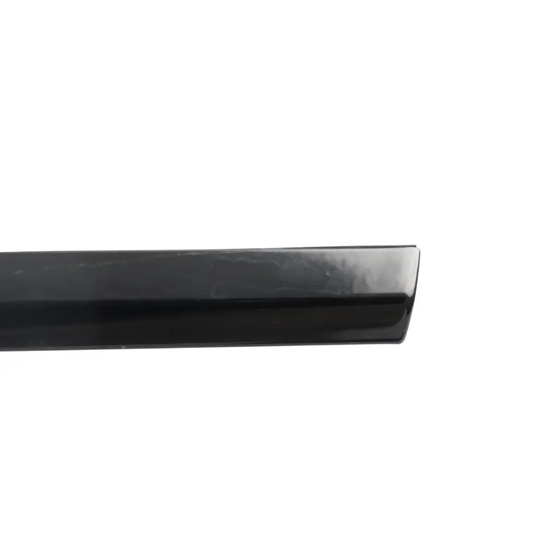 Door Window Weatherstrip Strip Rear Left N/S to Range Rover Velar L560 with Part number LR111475 Range Rover Velar L560 Door Window Weatherstrip Strip Rear Left N/S - SKU LR111475 - Part number LR111475