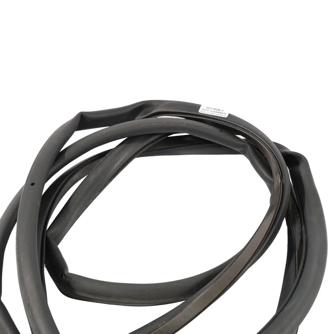 Front Door Seal Primary Left Right N/O/S to Land Range Rover Evoque L551 with Part number LR114328 Land Range Rover Evoque L551 Front Door Seal Primary Left Right N/O/S - SKU LR114328 - Part number LR114328