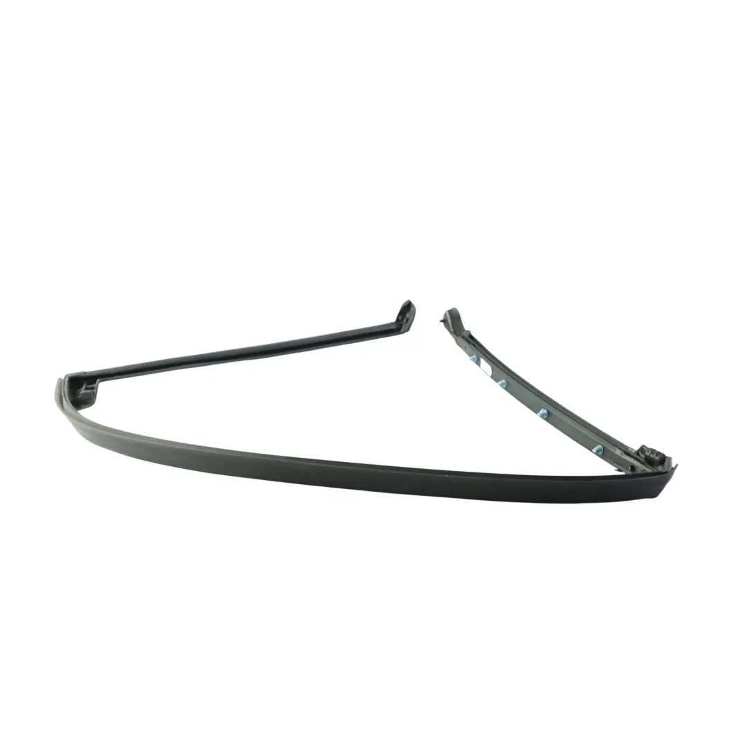 Guarnizione Telaio Finestrino Post Dx K8D2-250A20-AB per Range Rover Evoque L551 con numero di parte LR114336 Range Rover Evoque L551 Guarnizione Telaio Finestrino Post Dx K8D2-250A20-AB - SKU LR114336 - Numero di parte LR114336