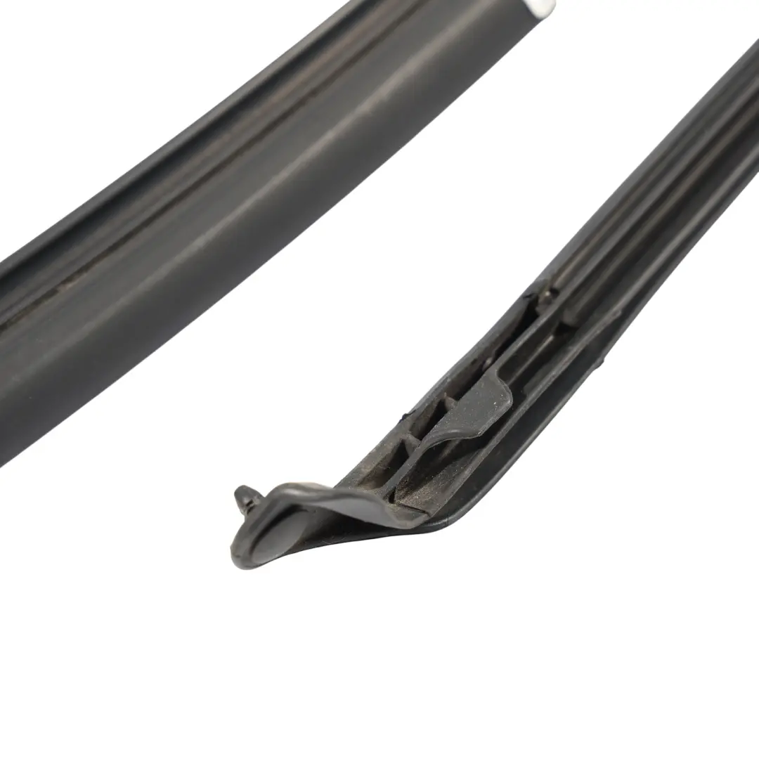 Range Rover Evoque L551 Türdichtung Gummi Hinten Links - SKU LR114337 - Teilenummer LR114337
