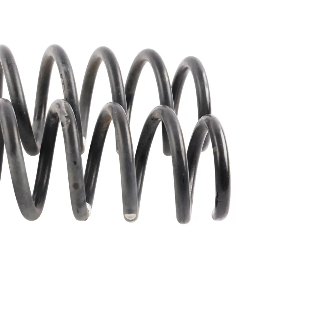 Axle Suspension Coil Spring Set K8D2-5B749-GB to Range Rover Evoque L551 Rear with Part number LR114453 Range Rover Evoque L551 Rear Axle Suspension Coil Spring Set K8D2-5B749-GB - SKU LR114453 - Part number LR114453