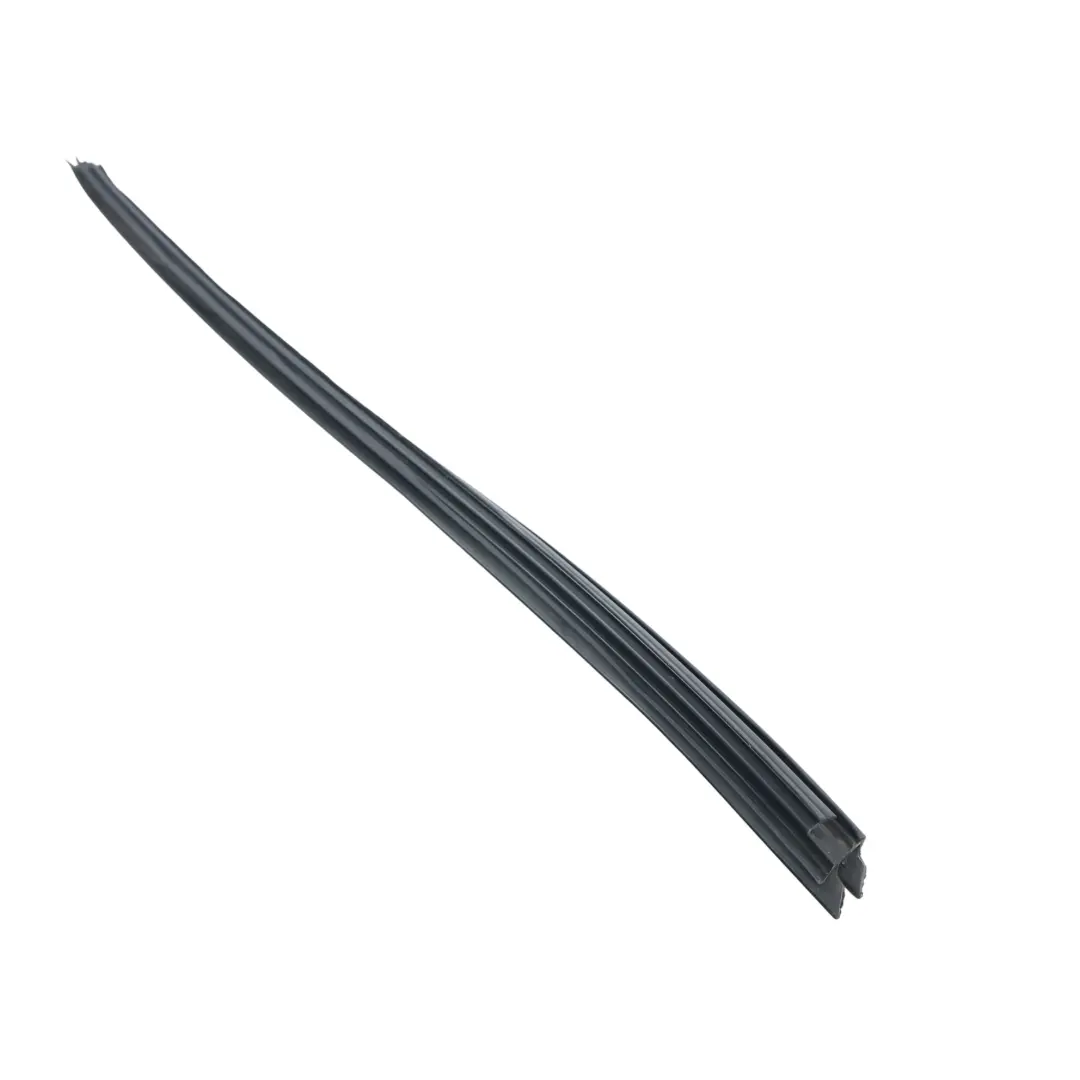 Sellado Ventana Delantera Izquierda K8D2-21435-AA para Range Rover Evoque L551 con número de pieza LR123686 Range Rover Evoque L551 Sellado Ventana Delantera Izquierda K8D2-21435-AA - SKU LR123686 - Número de pieza LR123686