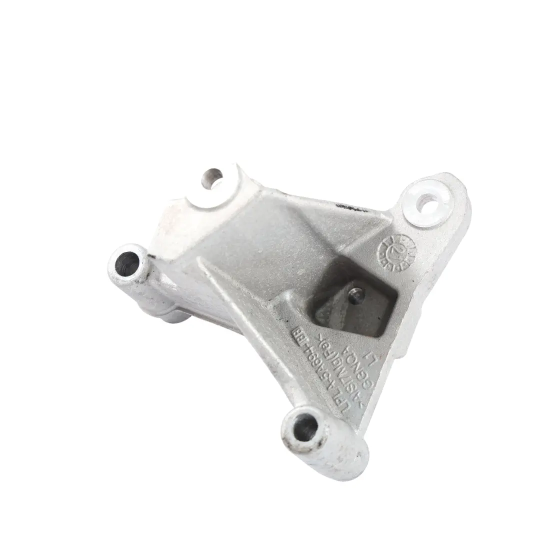 Range Rover Sport L494 Supporto Staffa Tenditore Cinghia 3.0D LPLA-5A694-BB - SKU LR125249 - Numero di parte LPLA5A694BB