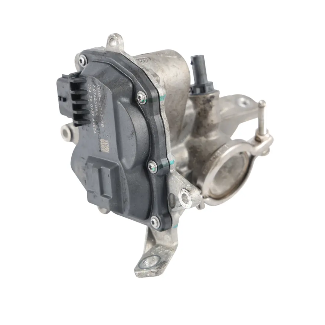 Zawór EGR 300D MHEV K6D3-5H273-AB do Range Rover Sport L494 o numerze LR125537 Range Rover Sport L494 Zawór EGR 300D MHEV K6D3-5H273-AB - SKU LR125537 - Numer Części LR125537