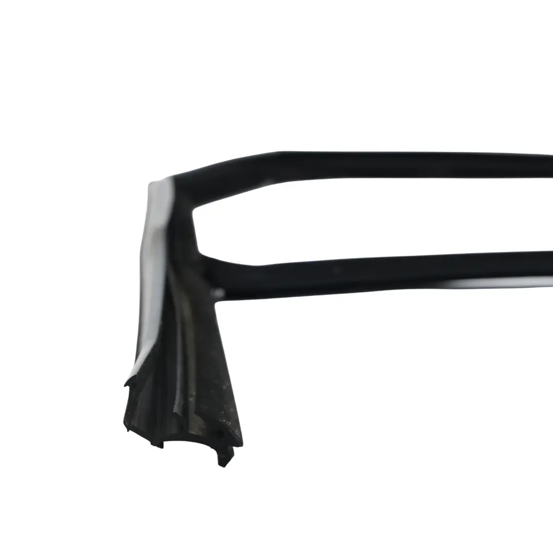 Land Rover Range Rover Velar L560 Joint Guide Vitre Arrière Droit J8A2-25766-AD - SKU LR128134 - Numéro de pièce LR128134