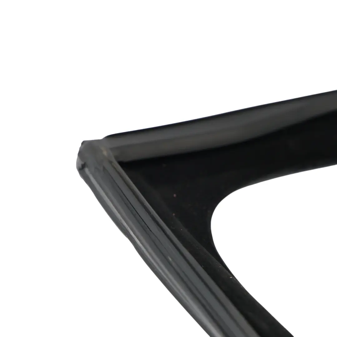 Land Rover Range Rover Velar L560 Fensterdichtung Hinten Rechts J8A2-25766-AD - SKU LR128134 - Teilenummer LR128134