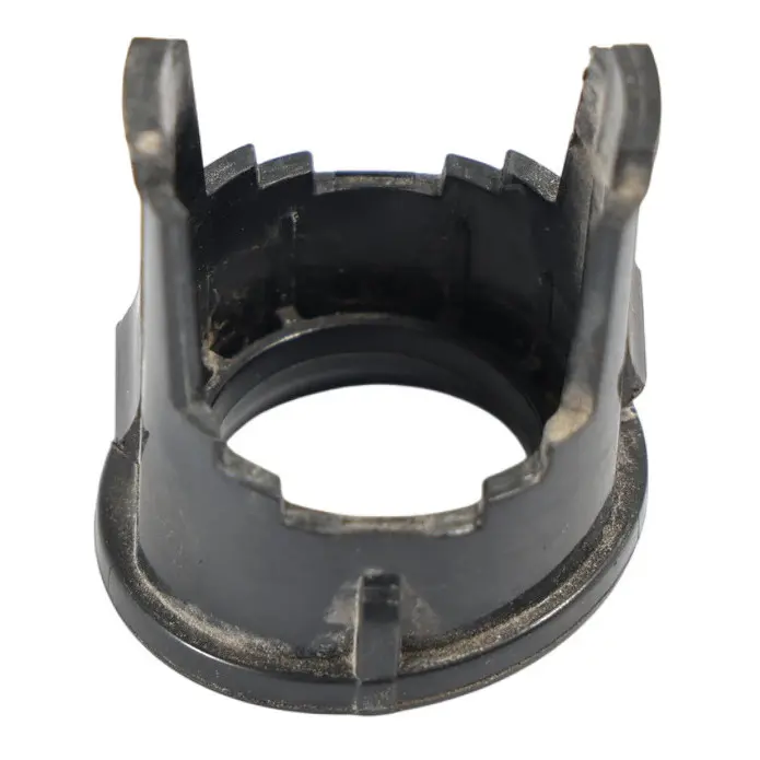 Wing Mirror Sensor Housing Left N/S to Land Rover Range Rover Velar L560 with Part number LR145244 Land Rover Range Rover Velar L560 Wing Mirror Sensor Housing Left N/S - SKU LR145244 - Part number LR145244