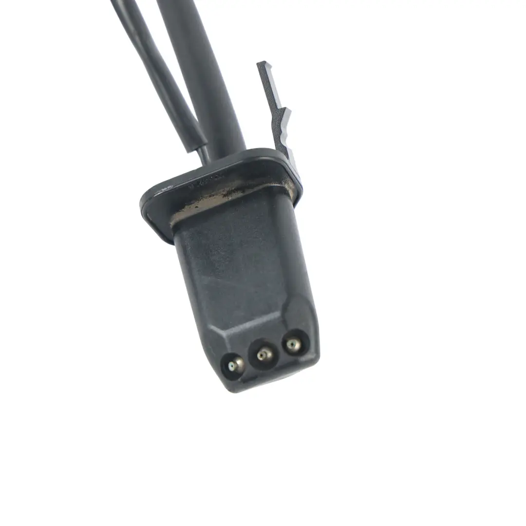 Boquilla Limpiaparabrisas Derecha para Range Rover Evoque L551 con número de pieza LR146760 Range Rover Evoque L551 Boquilla Limpiaparabrisas Derecha - SKU LR146760 - Número de pieza LR146760