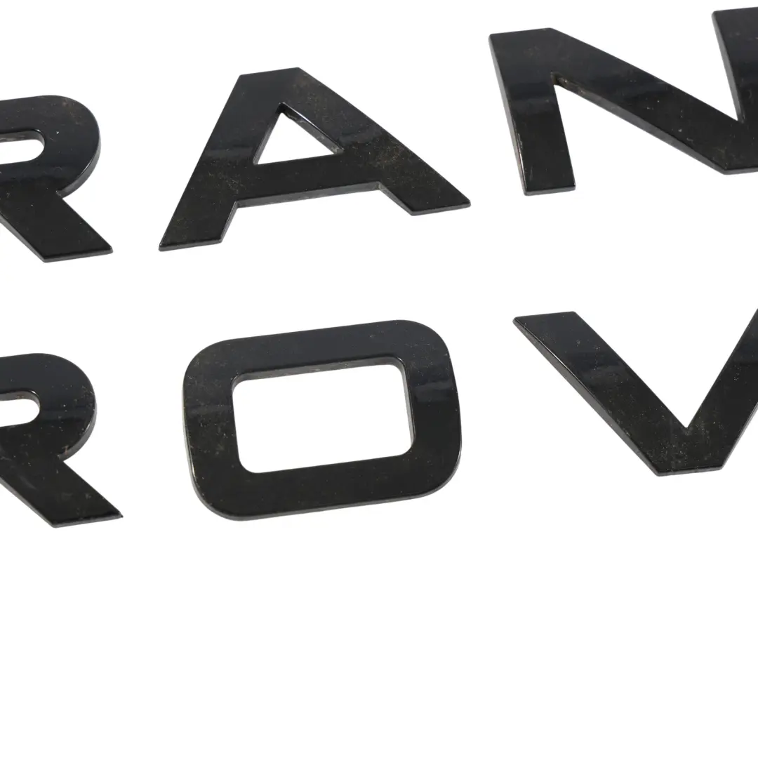 Napis Logo Na Maskę Przednią do Land Rover Range Rover Velar L560 o numerze LR147293 Land Rover Range Rover Velar L560 Napis Logo Na Maskę Przednią - SKU LR147293 - Numer Części LR147293