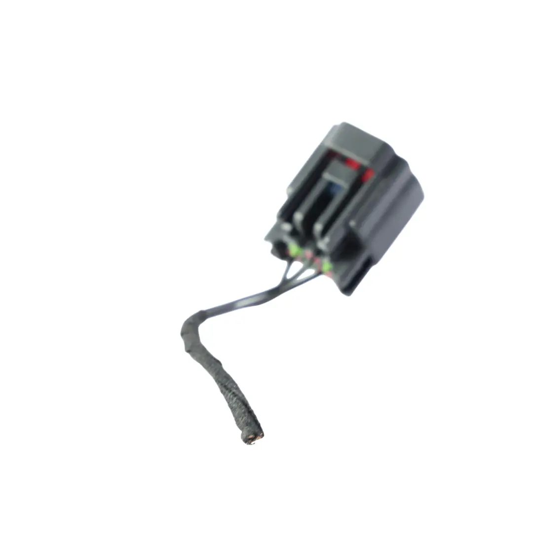 Land Rover Velar L560 Tailgate Light Lamp Plug Wiring Left Right N/O/S - SKU LR154485-1 - Part number LR154485