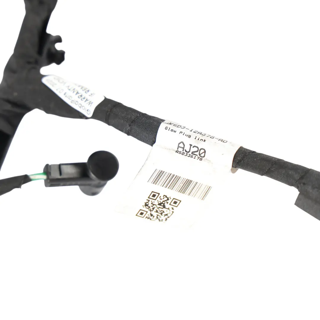 Cableado Bujías Incandescencia 3.0D MHEV para Range Rover Sport L494 con número de pieza LR157219 Range Rover Sport L494 Cableado Bujías Incandescencia 3.0D MHEV - SKU LR157219 - Número de pieza LR157219