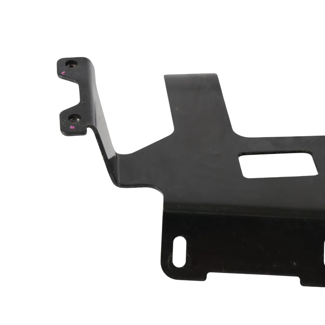 Control Unit ECU Bracket to Land Rover Range Rover Velar L560 Engine with Part number M8A2-12A659-BC Land Rover Range Rover Velar L560 Engine Control Unit ECU Bracket - SKU M8A2-12A659-BC - Part number M8A2-12A659-BC