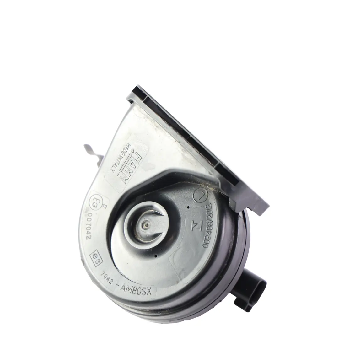 Hupe Fanfare Signal Tiefer Ton für Range Rover Velar L560 mit Teilenummer M8A2-13802-AA Range Rover Velar L560 Hupe Fanfare Signal Tiefer Ton - SKU M8A2-13802-AA - Teilenummer M8A2-13802-AA