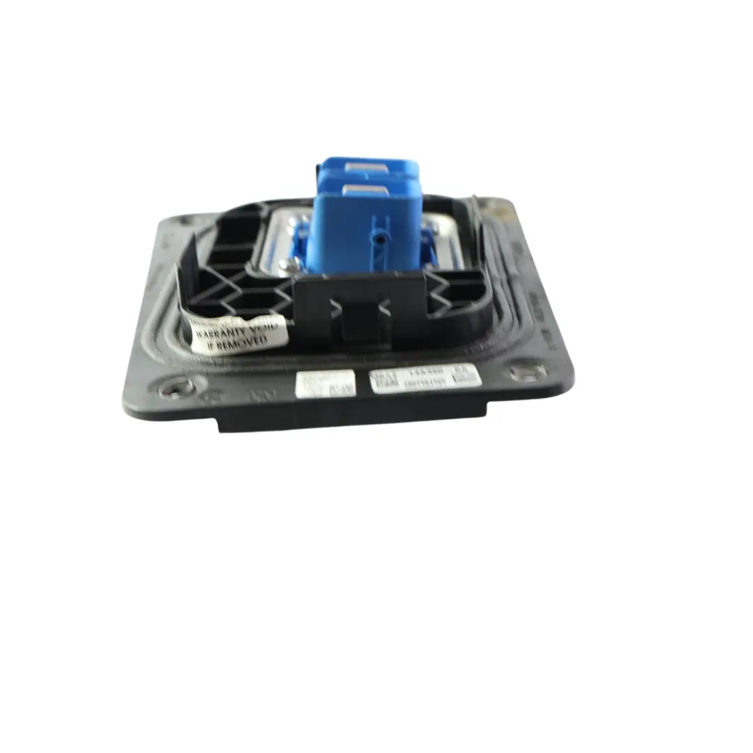 Batter Wiring Loom Connector Plug to Range Rover Velar L560 with Part number M8A2-14A390-KA Range Rover Velar L560 Batter Wiring Loom Connector Plug - SKU M8A2-14A390-KA - Part number M8A2-14A390-KA