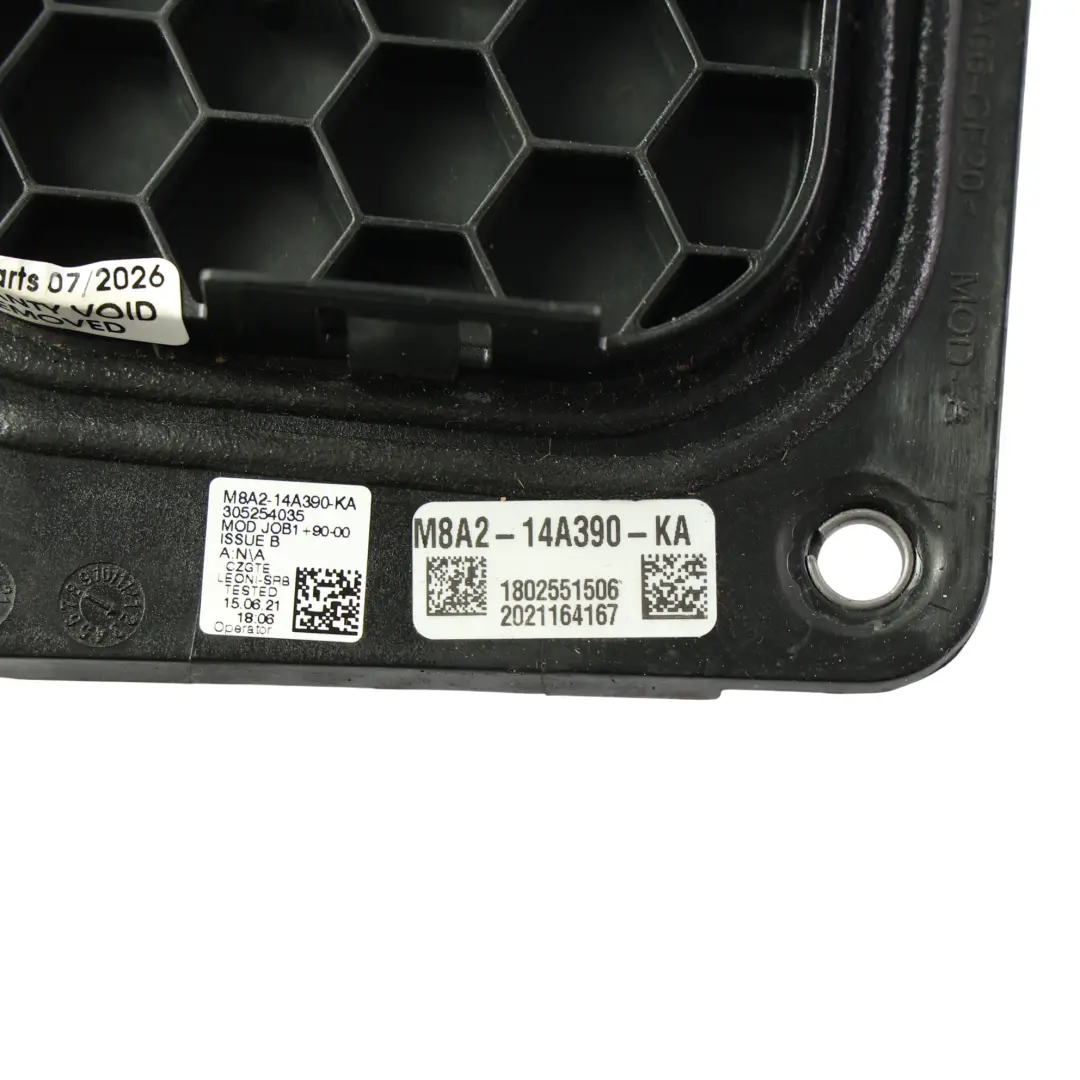 Batter Wiring Loom Connector Plug to Range Rover Velar L560 with Part number M8A2-14A390-KA Range Rover Velar L560 Batter Wiring Loom Connector Plug - SKU M8A2-14A390-KA - Part number M8A2-14A390-KA