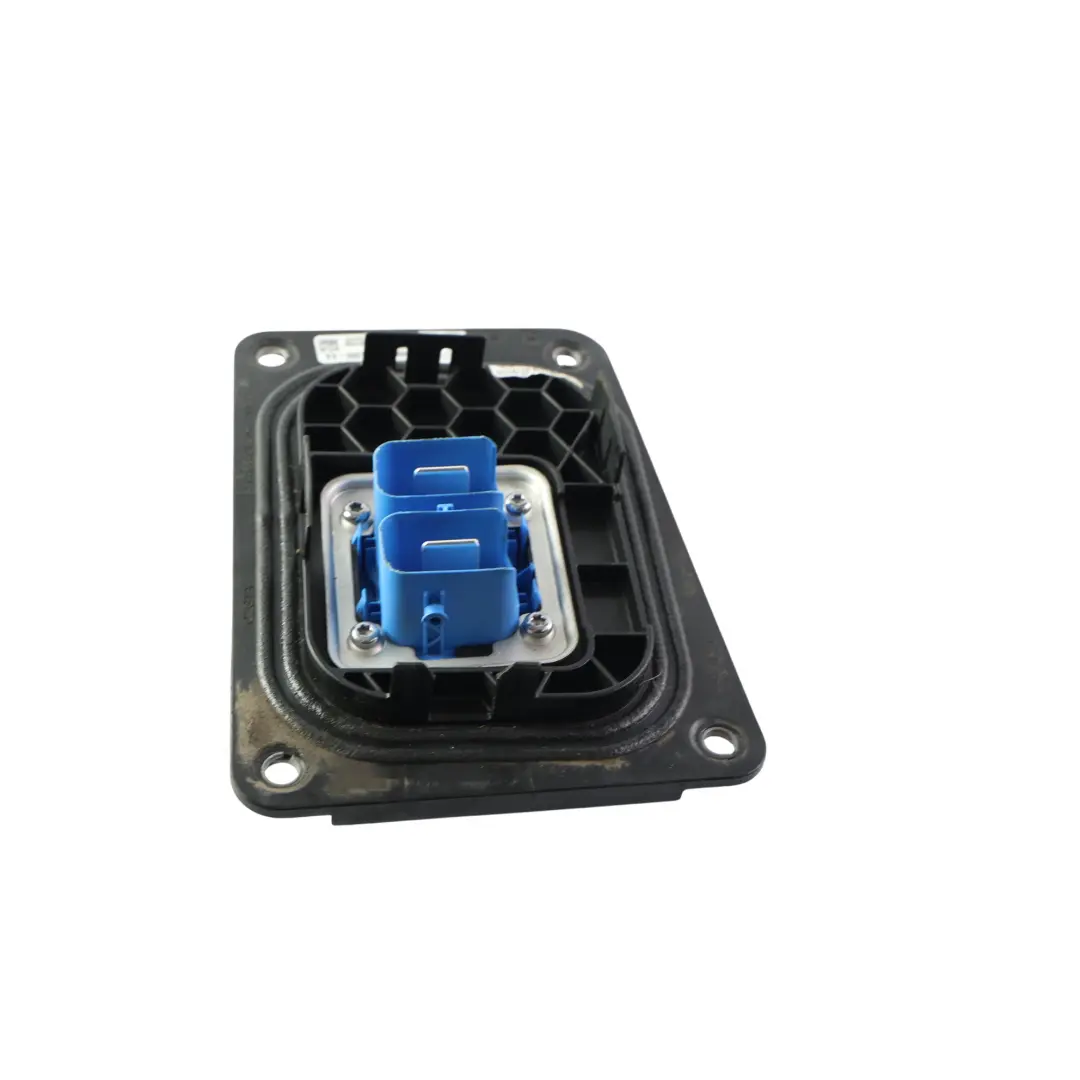 Batter Wiring Loom Connector Plug to Range Rover Velar L560 with Part number M8A2-14A390-KA Range Rover Velar L560 Batter Wiring Loom Connector Plug - SKU M8A2-14A390-KA - Part number M8A2-14A390-KA