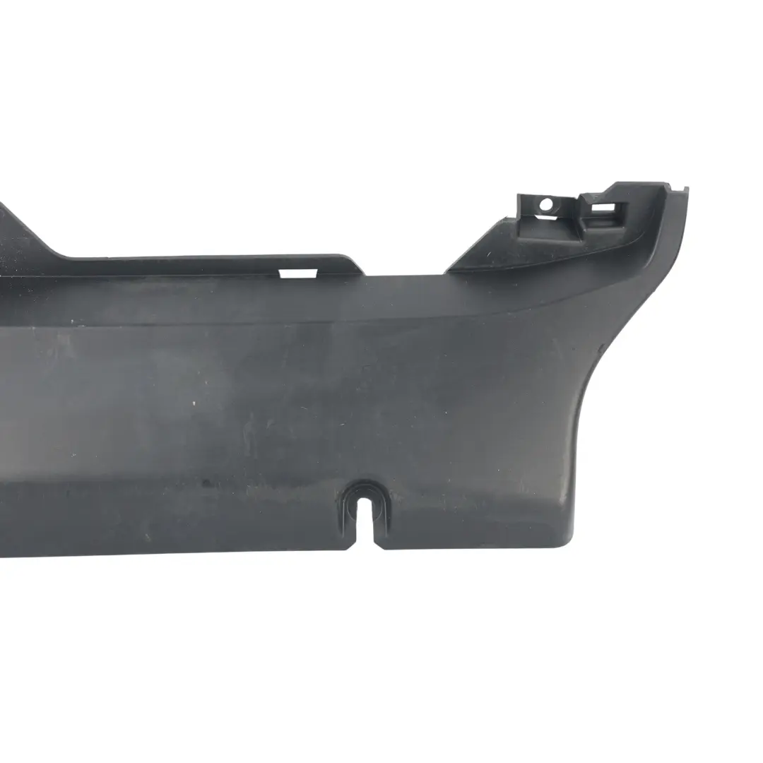 Cache Protection Attelage Arrière Centre pour Range Rover Velar L560 à propos du numéro de pièce M8A2-17F846-AA Range Rover Velar L560 Cache Protection Attelage Arrière Centre - SKU M8A2-17F846-AA - Numéro de pièce M8A2-17F846-AA