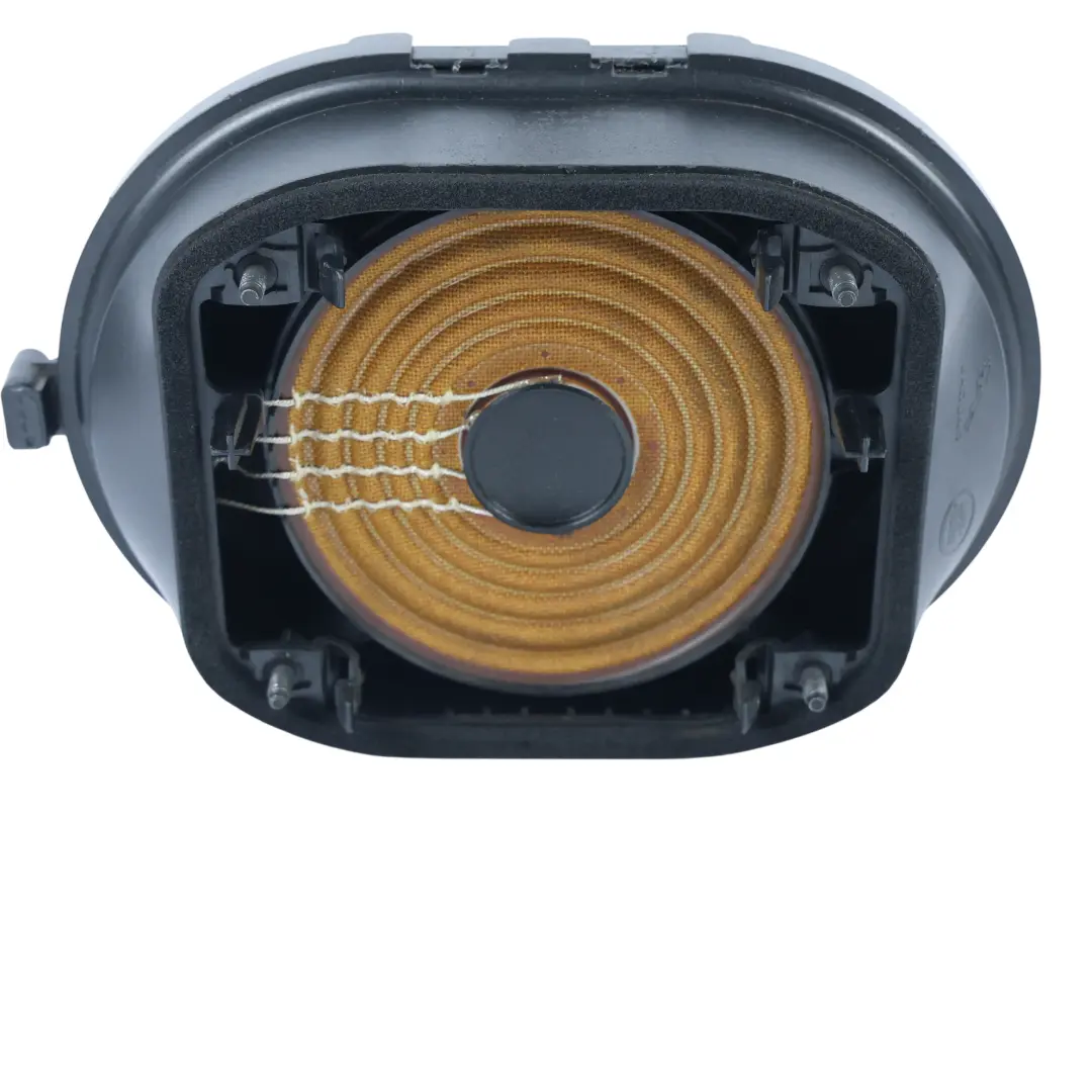 Land Rover Range Rover Velar L560 Subwoofer Tylny Lewy - SKU M8A2-18808-AD - Numer Części M8A2-18808-AD