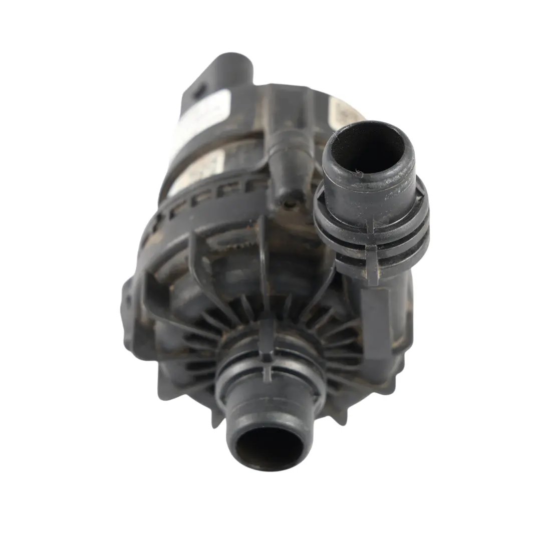 Range Rover Velar L560 Zusatz Wasserpumpe Rohre 2.0 Diesel - SKU M8A2-18D473-DB - Teilenummer M8A2-18D473-DB