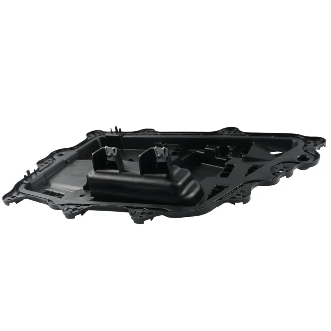 Land Rover Range Rover Velar L560 Tapicerka Drzwi Tylna Prawa - SKU M8A2-24766-A - Numer Części M8A2-24766-A