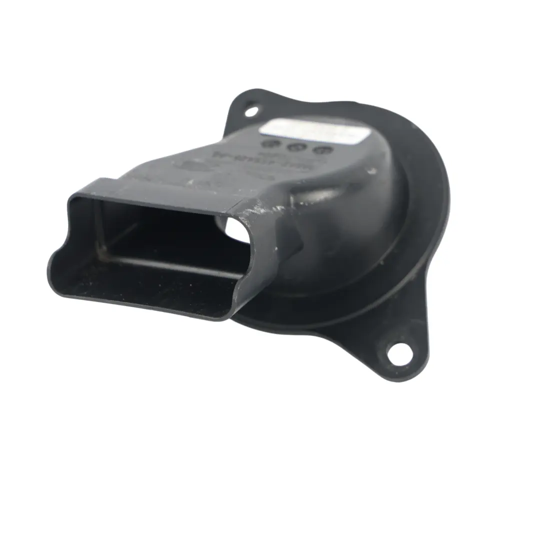 Kanał Powietrza do Land Rover Range Rover Velar L560 o numerze M8A2-455A26-AB Land Rover Range Rover Velar L560 Kanał Powietrza - SKU M8A2-455A26-AB - Numer Części M8A2-455A26-AB