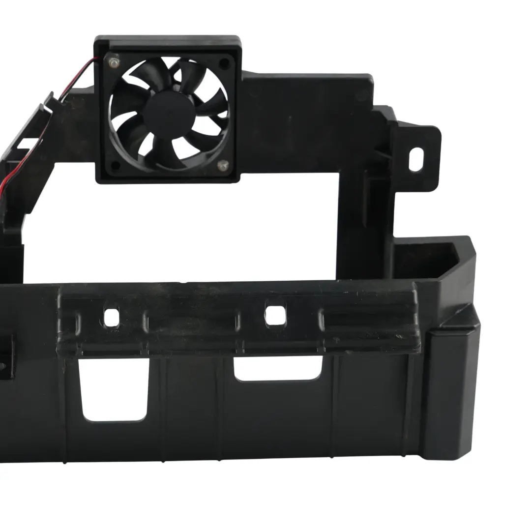 Motorsteuergerät ECU Halterung Kühler für Range Rover Evoque L551 mit Teilenummer M8D2-12C525-AA Range Rover Evoque L551 Motorsteuergerät ECU Halterung Kühler - SKU M8D2-12C525-AA - Teilenummer M8D2-12C525-AA