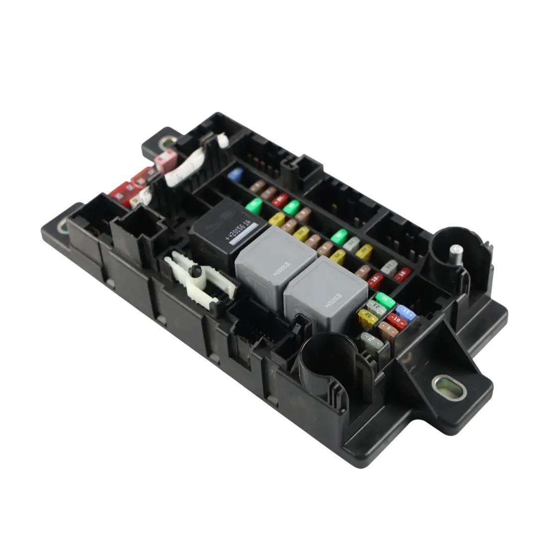 Scatola Fusibili Posteriore Modulo Relè per Range Rover Evoque L551 con numero di parte M8D2-14N030-AA Range Rover Evoque L551 Scatola Fusibili Posteriore Modulo Relè - SKU M8D2-14N030-AA - Numero di parte M8D2-14N030-AA